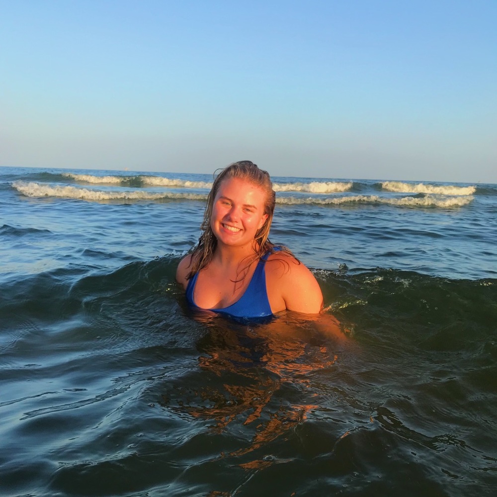 Meet your Posher, Megan